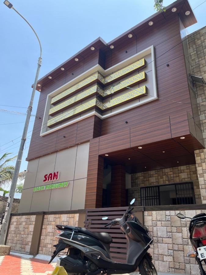 San Beach Residency Karaikal Buitenkant foto