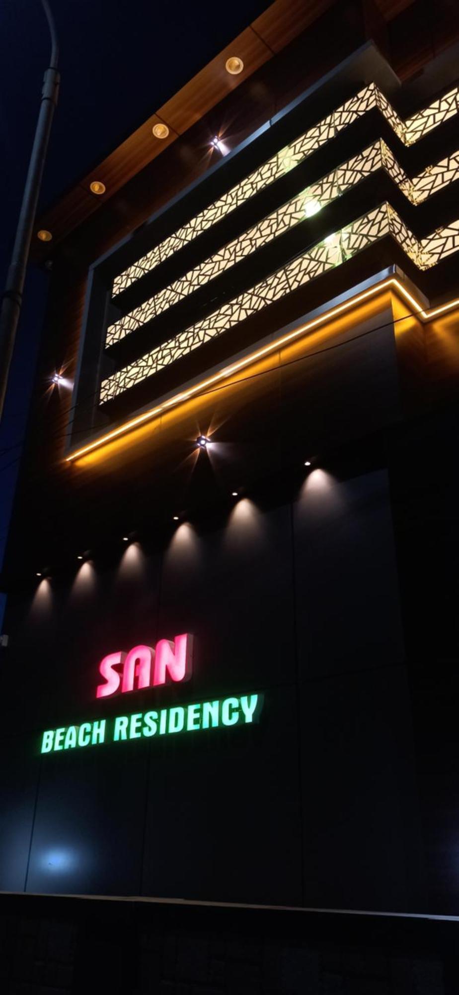 San Beach Residency Karaikal Buitenkant foto